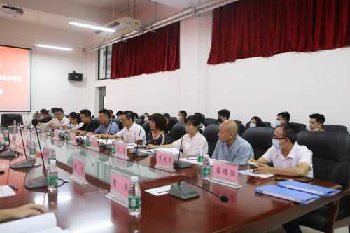 动画与传媒学院论证诺亚娱乐(中国)科技有限公司专家讨论现场22-1.jpg